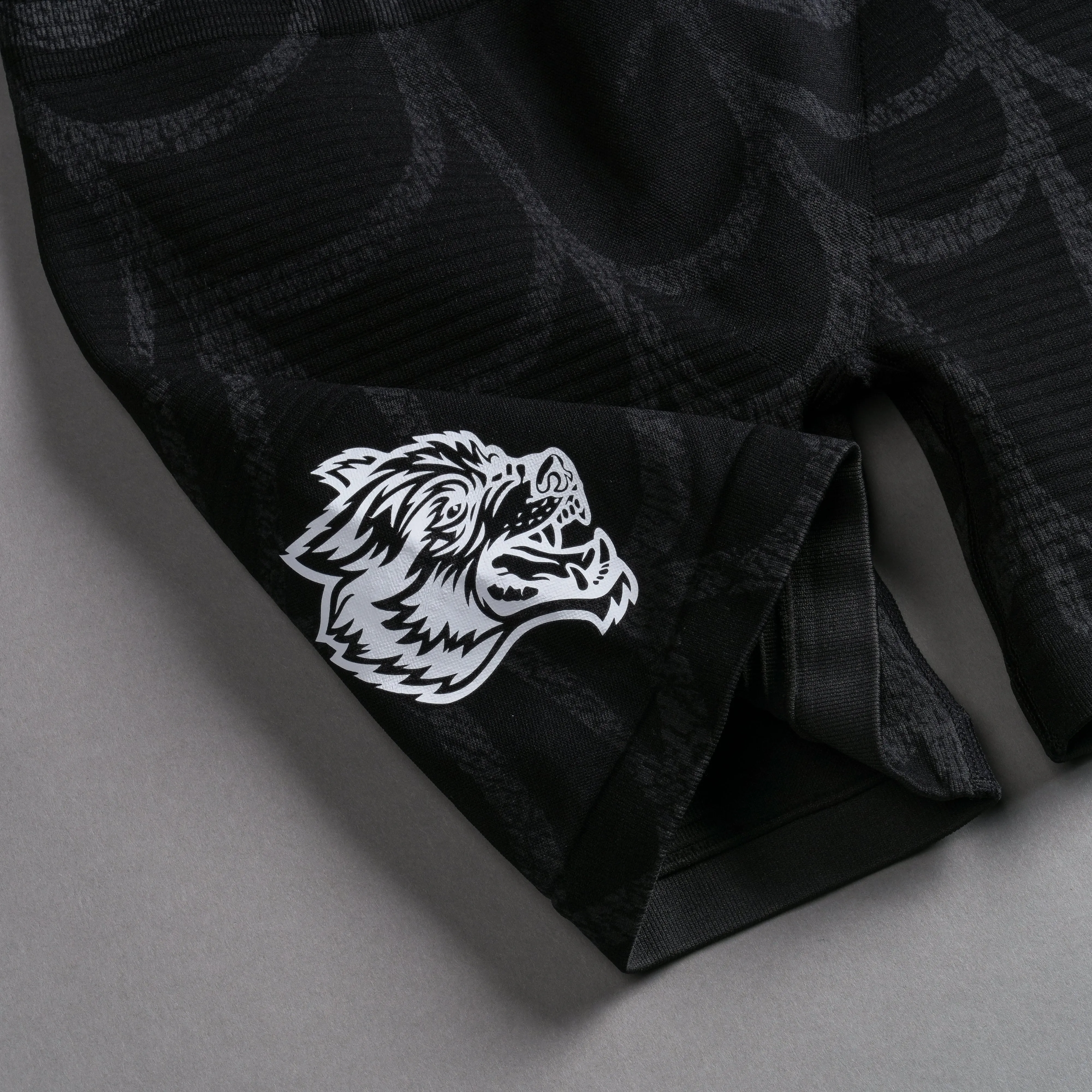 Chopper Everson Seamless "Valencourt" Shorts in Black Symbiote Web V2