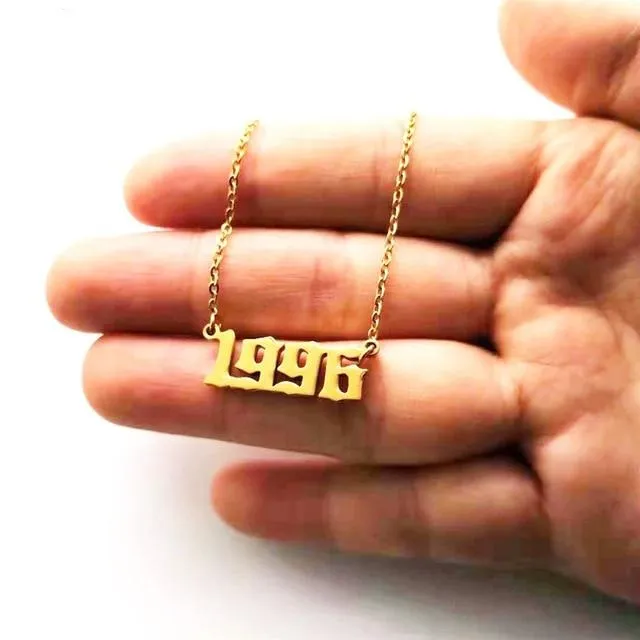 Luxury Year Number Pendant Necklace for Women Anniverssary Jewelry