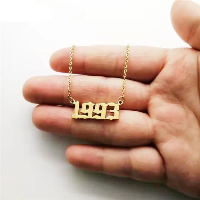 Luxury Year Number Pendant Necklace for Women Anniverssary Jewelry