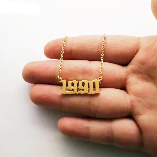 Luxury Year Number Pendant Necklace for Women Anniverssary Jewelry
