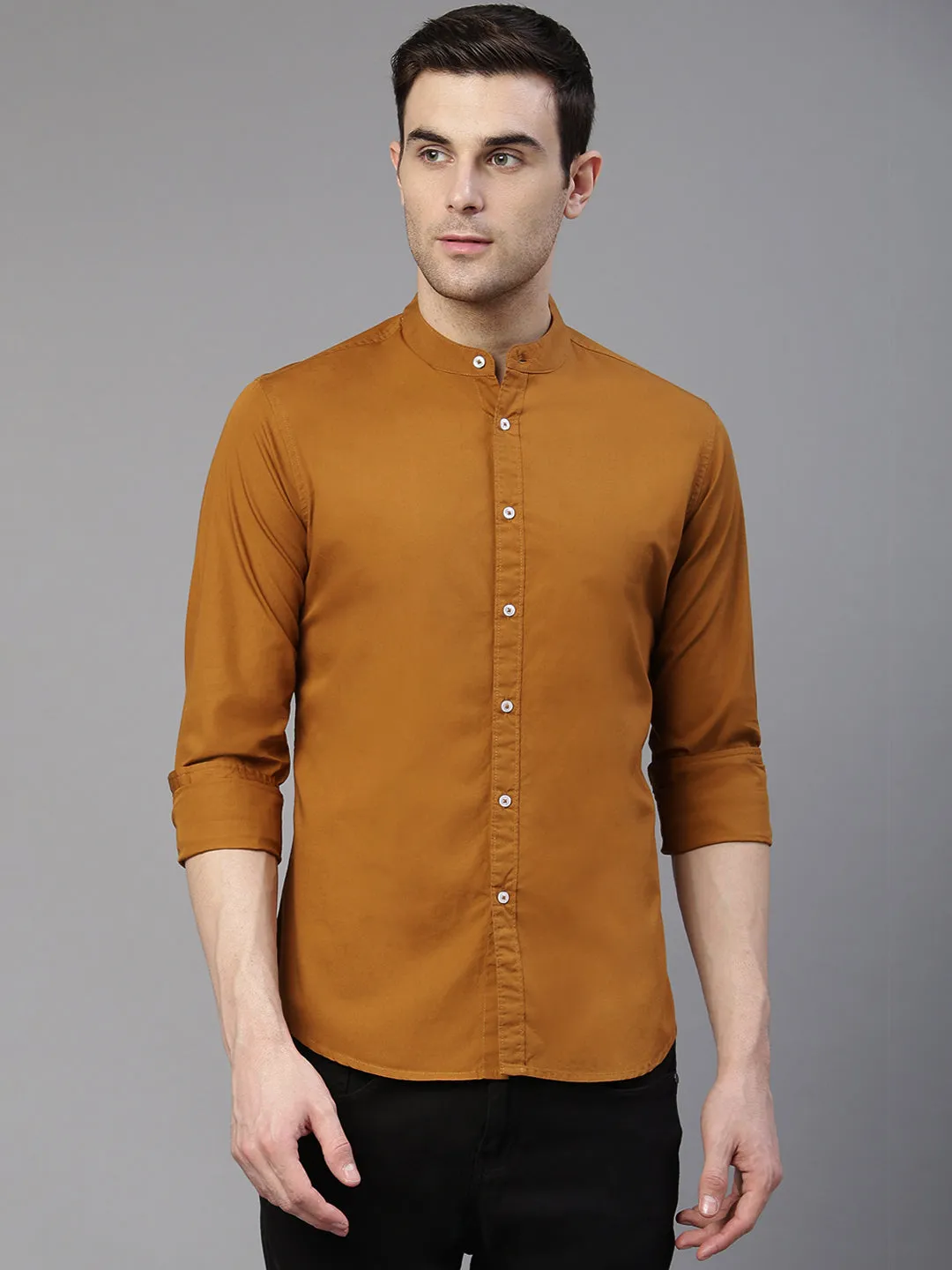Men's Solid Mandarin Collar Brown Casual Shirt