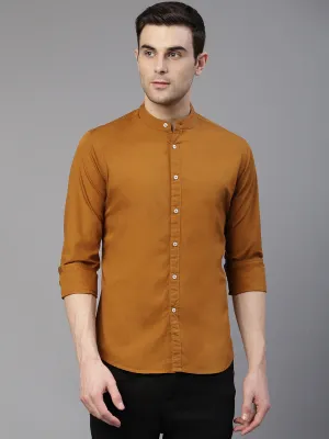 Men's Solid Mandarin Collar Brown Casual Shirt