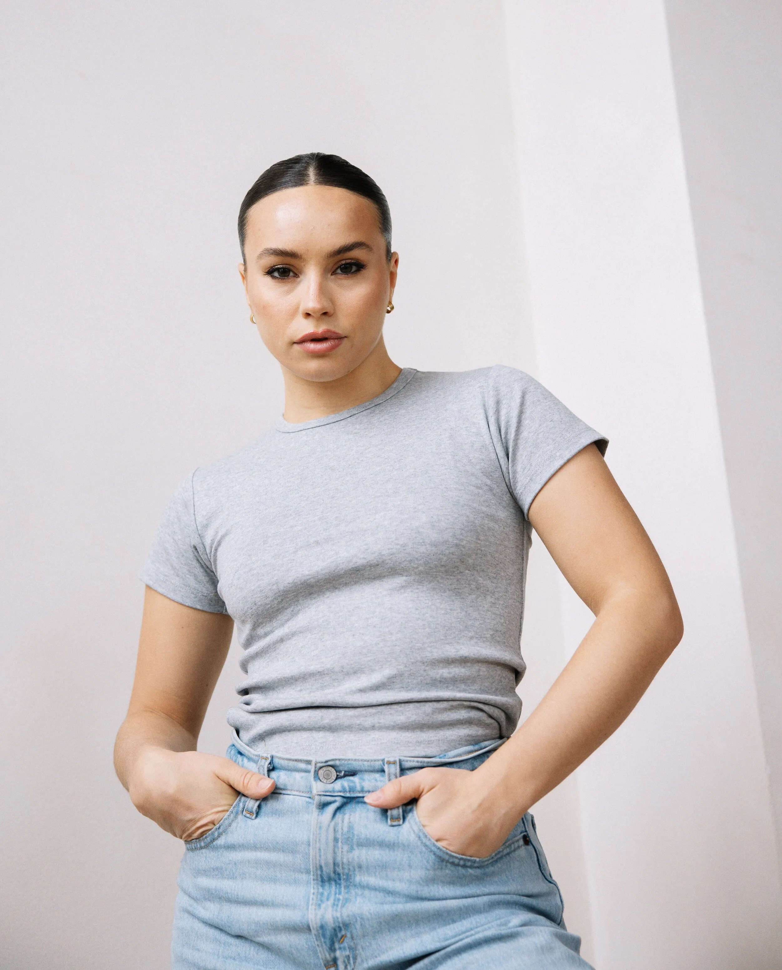 The Babe Tee in Heather Grey
